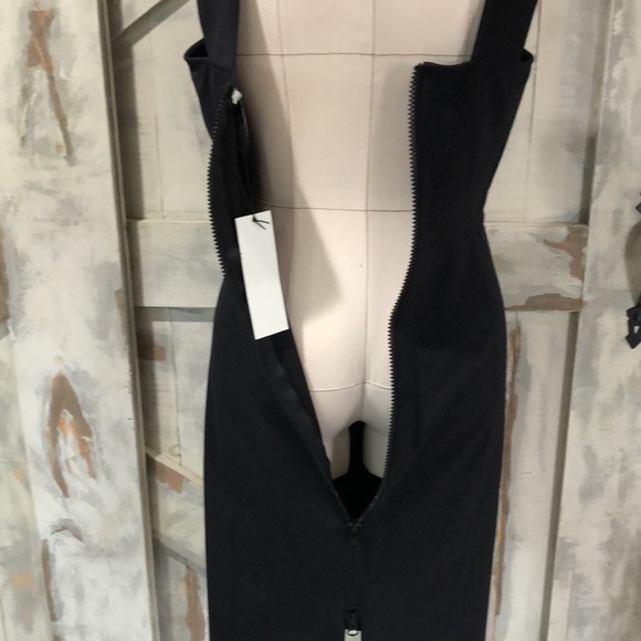 Veronica Beard sleeveless V- neck scuba sheath dress - Picture 7 of 13